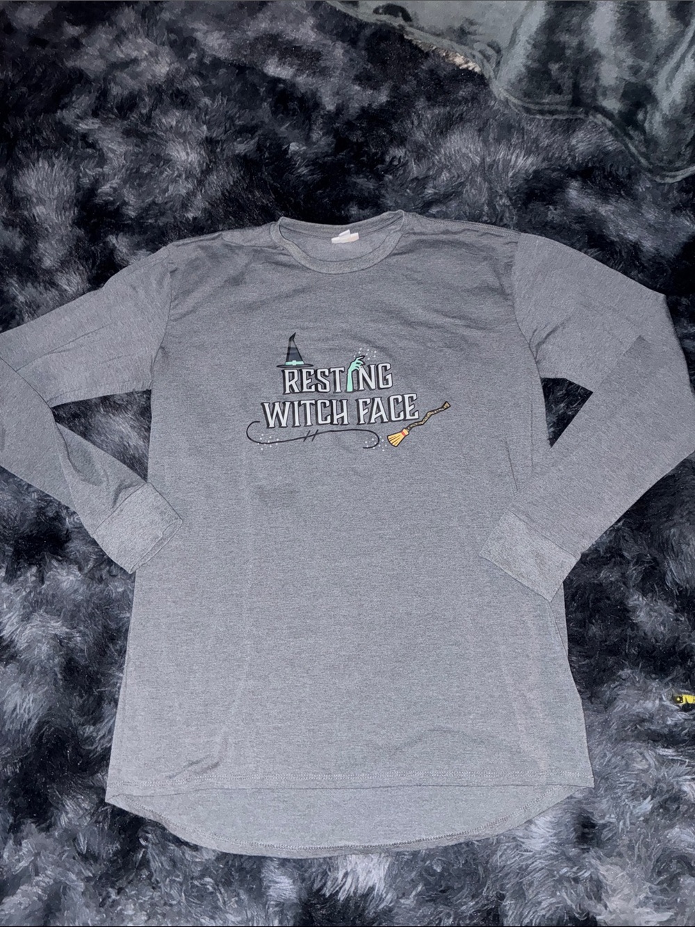 Resting Witch Face Gray Long-Sleeve Graphic Shirt sleep Halloween lularoe large